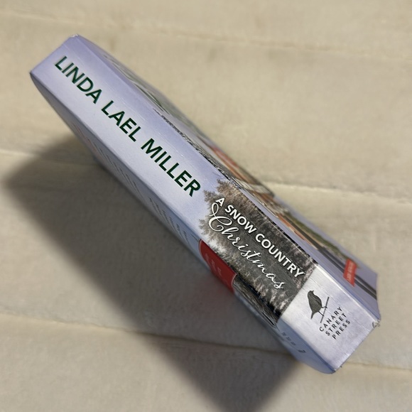 🧚♀️3/$12🧚♀️ a snow country Christmas - Picture 4 of 5